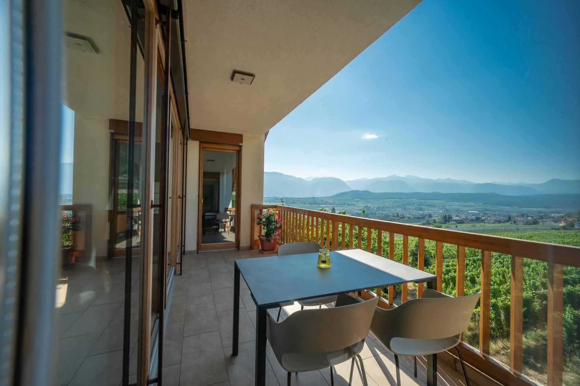 Apartament Weingut Lahn Zu Eppan Appiano Sulla Strada Del Vino Zewnętrze zdjęcie