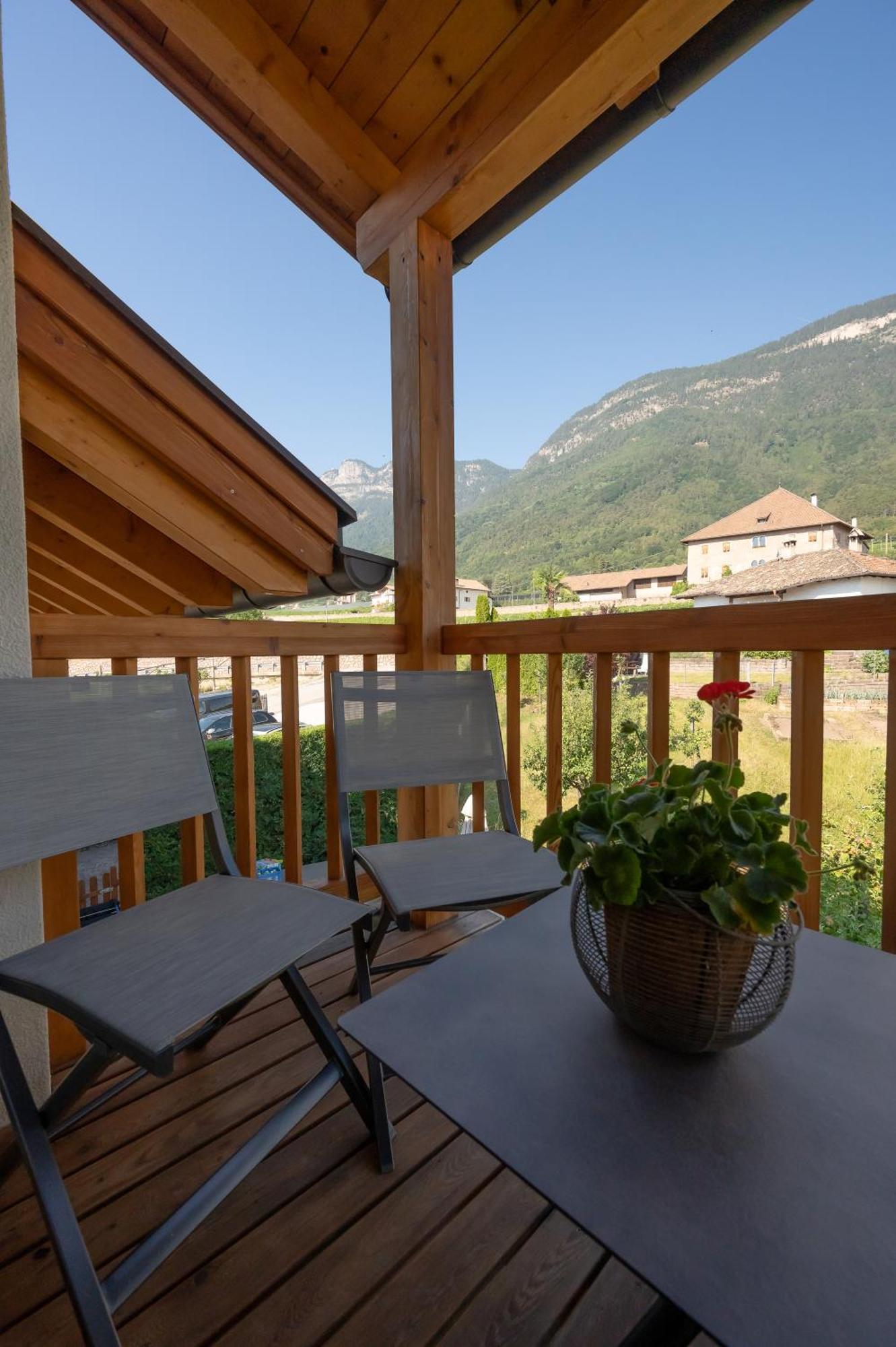 Apartament Weingut Lahn Zu Eppan Appiano Sulla Strada Del Vino Zewnętrze zdjęcie